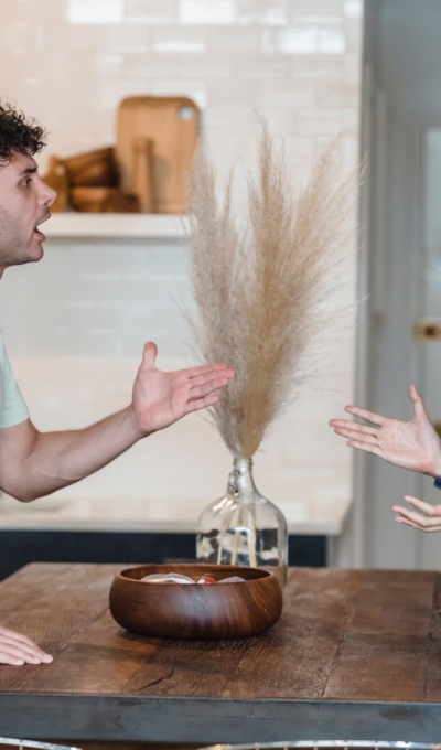 10 Practices to Cultivate Healthy Discussion in Your Marriage